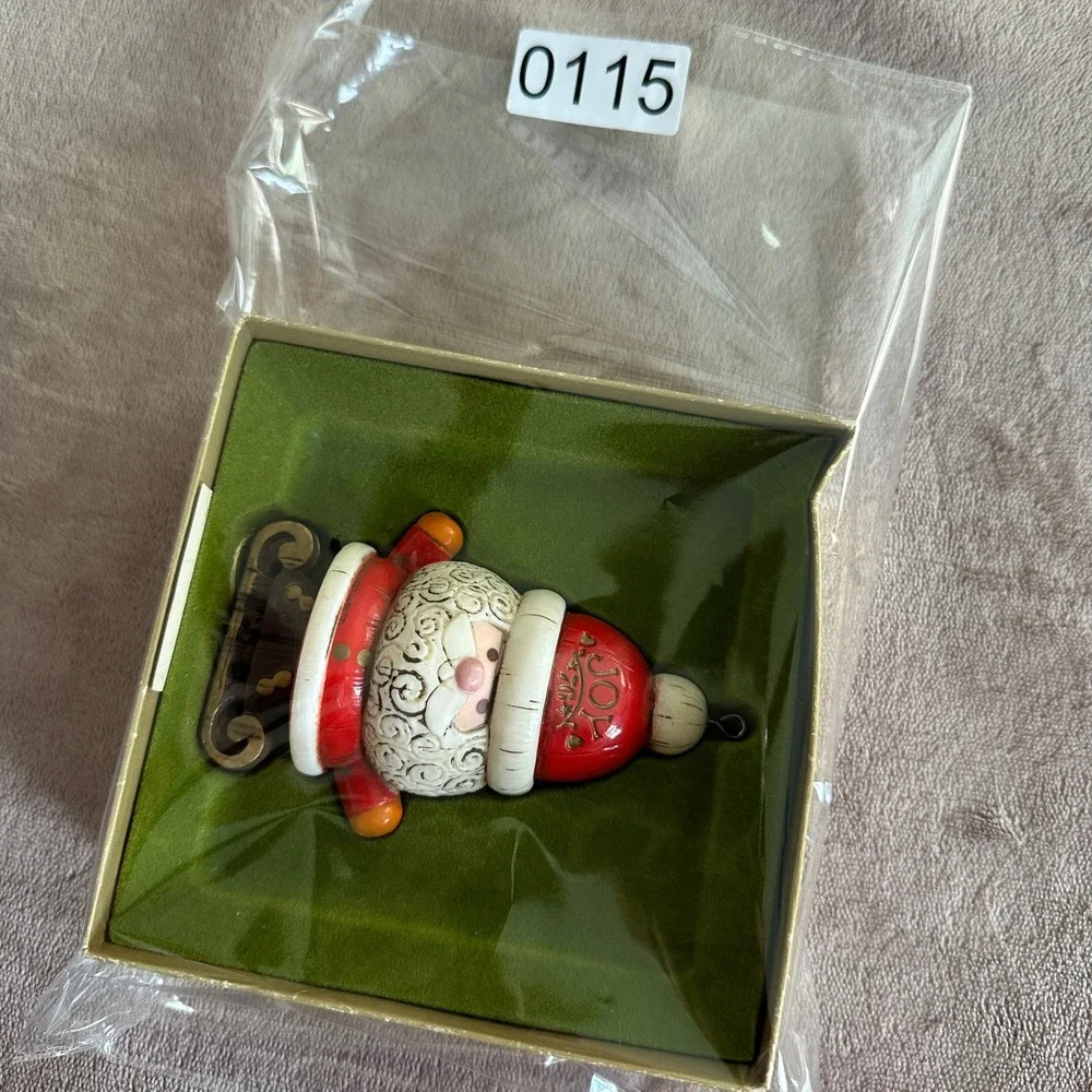 Vintage Hallmark Yesteryears 1976 Santa Skater Joy Ornament Wood‎ Carved Look
